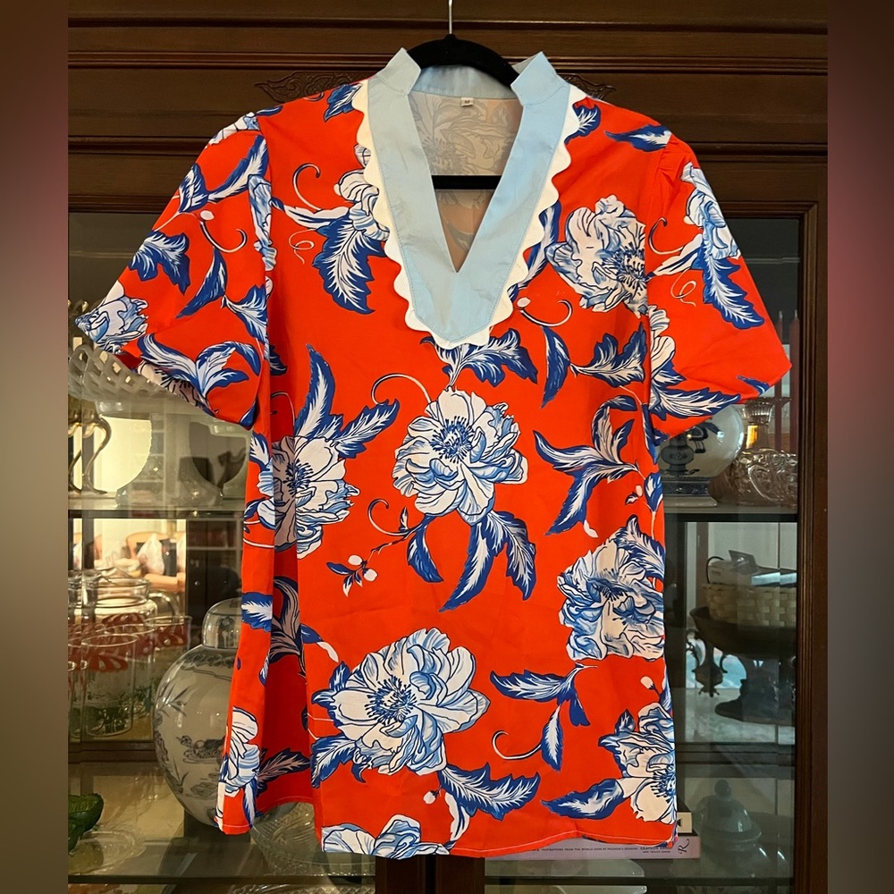 Boutique puff sleeve blouse